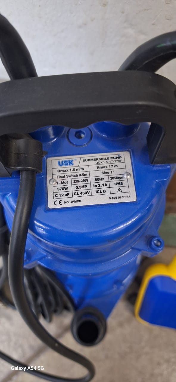 USK 0.5HP AC Submersible Water Pump – With Float Switch