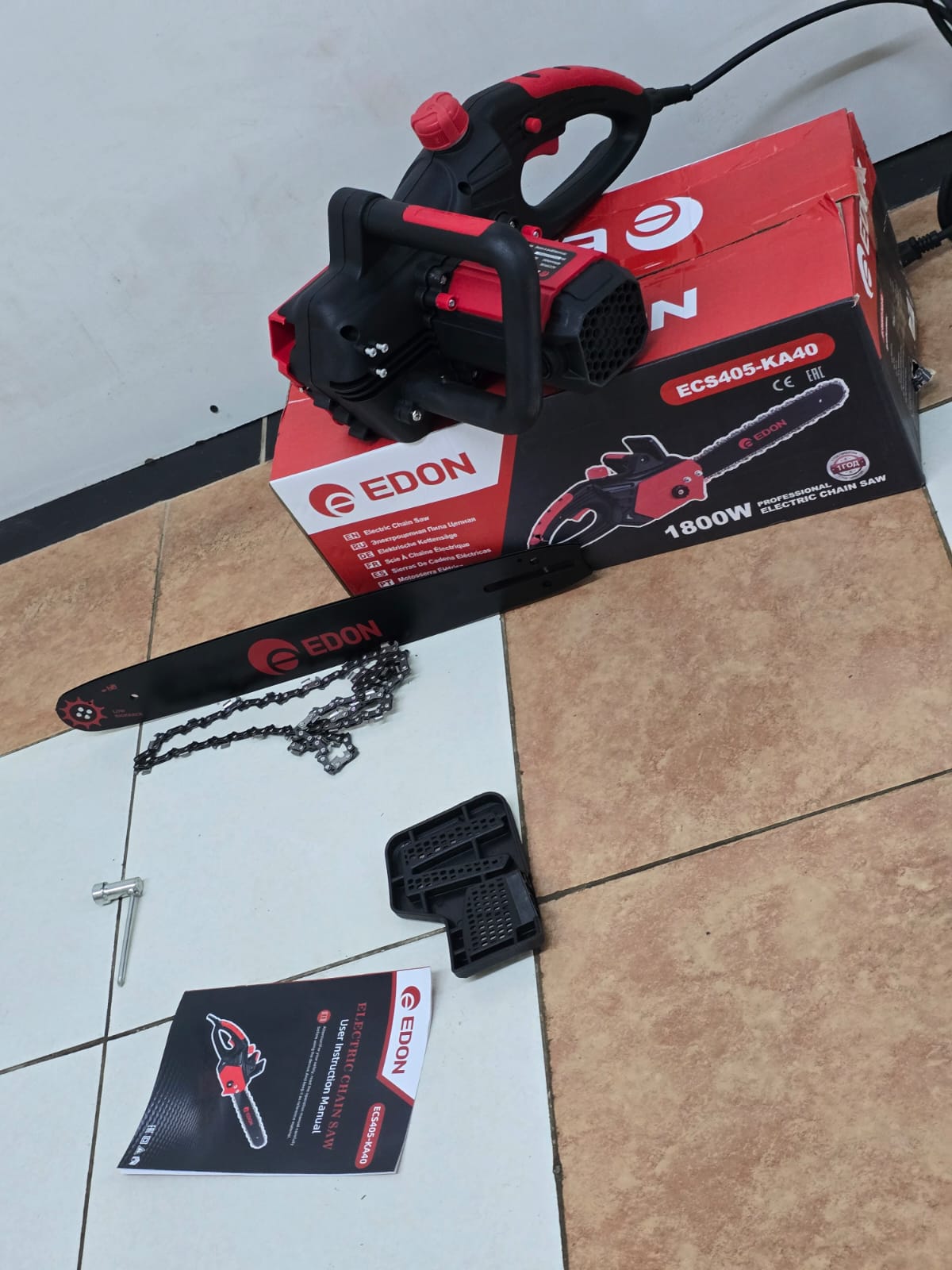 Edon 1800W Electric Chain Saw – 16 Inch Professional Wood Cutter